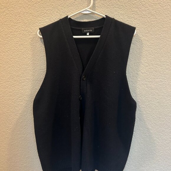 Eskandar 100% Cashmere V-neck Vest - Picture 1 of 4